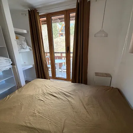Triplex Refait A Neuf *