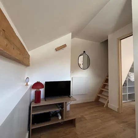 Appartement Triplex Refait A Neuf